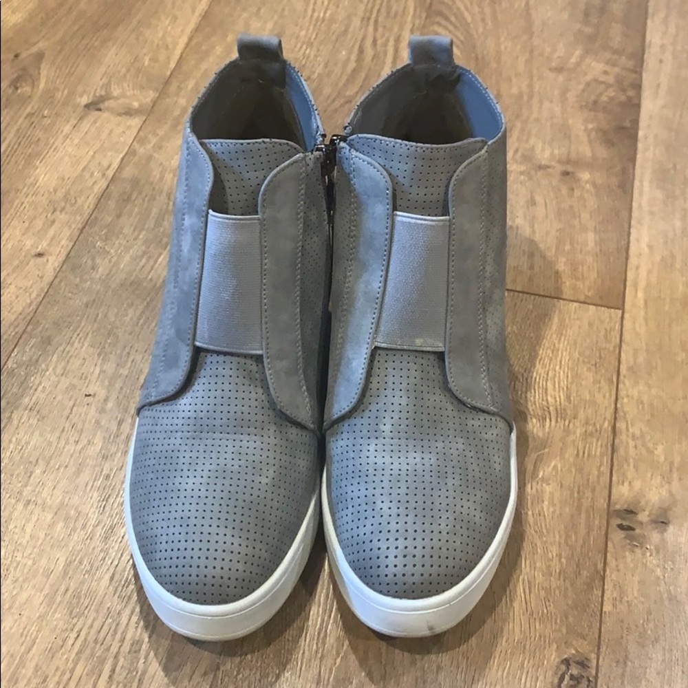 Wedge Sneaker - Picture 2 of 5